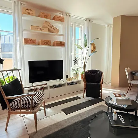 Epicurien Historic Heart Of Apartment